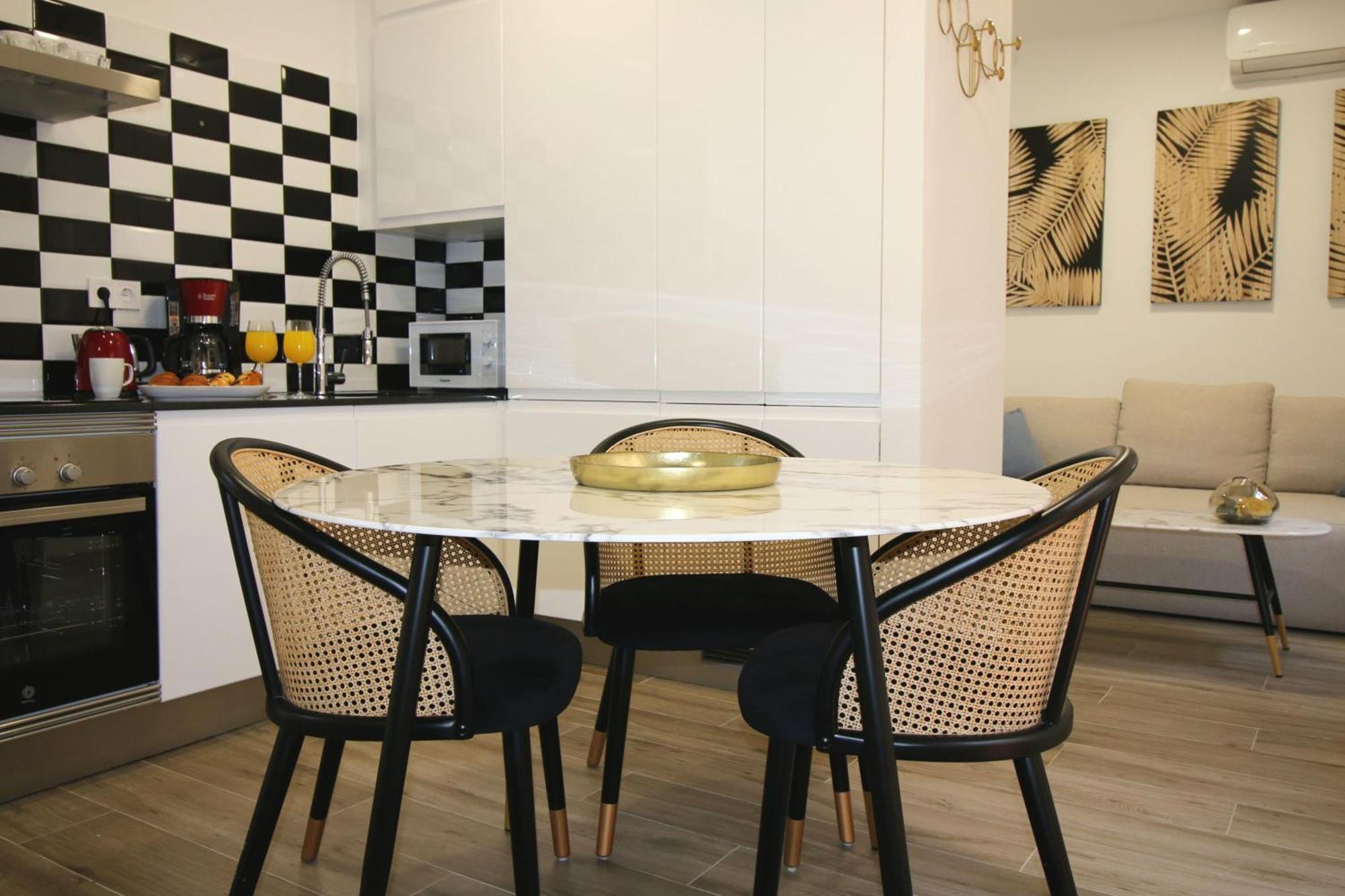 Apartment Great In Barceloneta Close To The